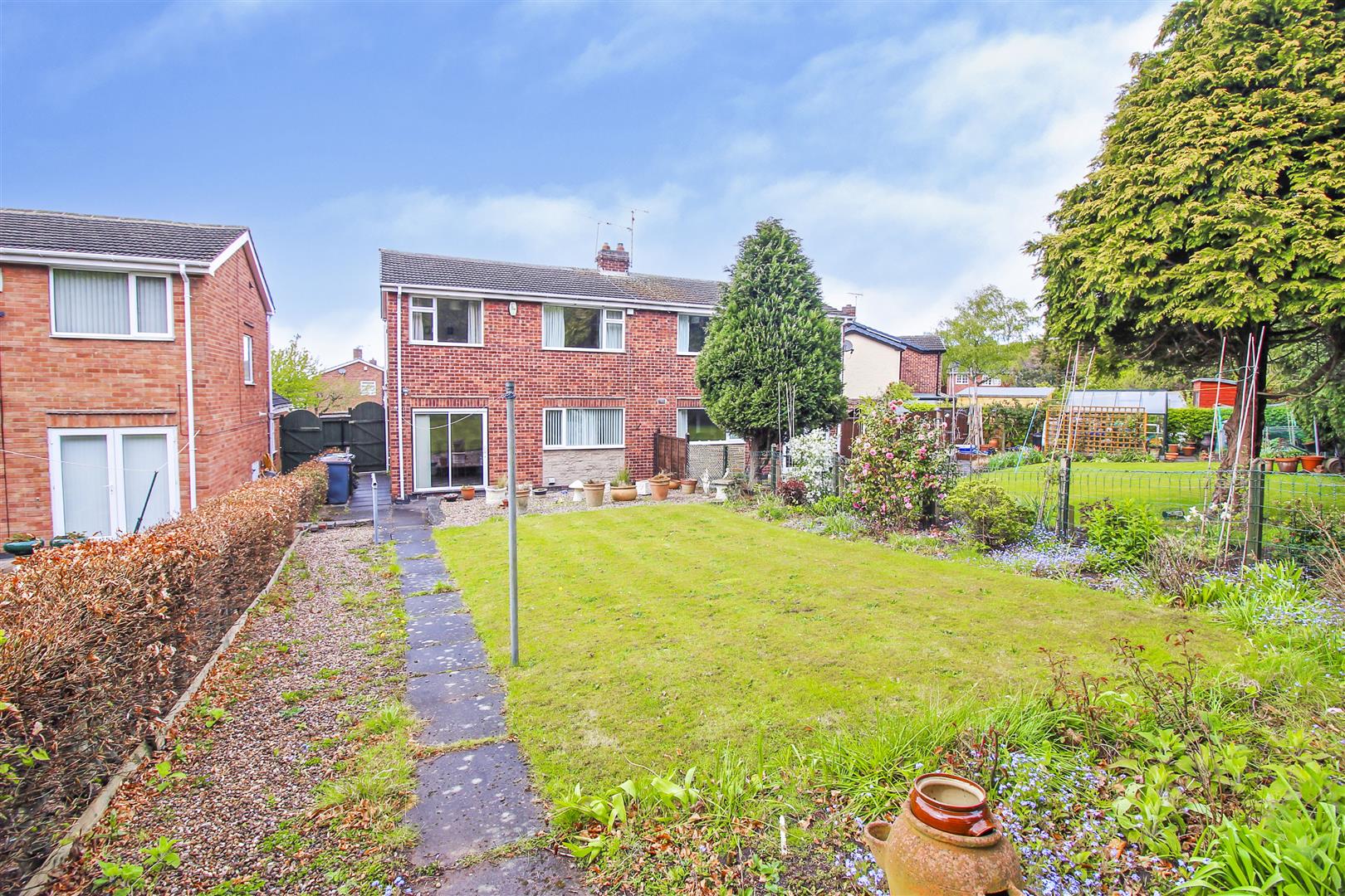 Russley Road, Bramcote, Nottingham Robert Ellis Estate Agents